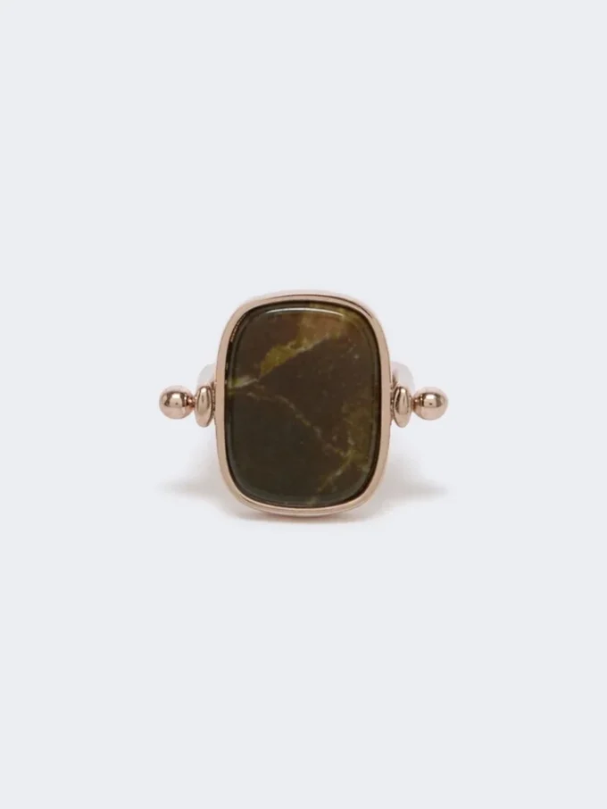 Anel em metal e resina, castanho escuro Anel em metal e resina, castanho escuro