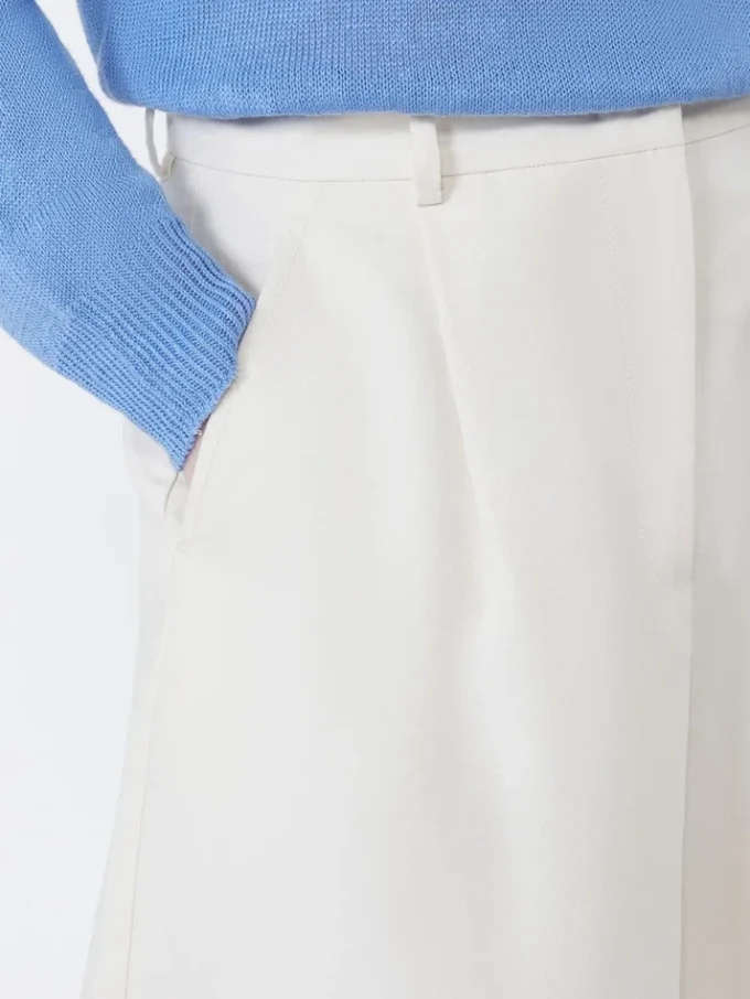 Bermudas em lona de algodão e linho, cru