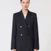 Blazer de lã às riscas, de botões duplos, azul-marinho Blazer de lã às riscas, de botões duplos, azul-marinho