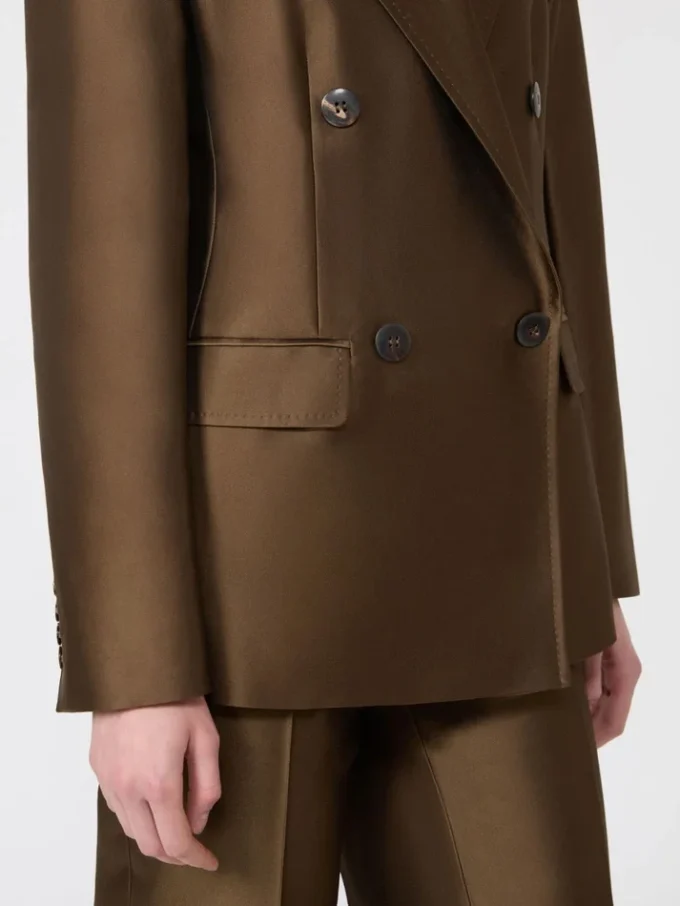 Blazer de shantung com botões duplos, cor cáqui Blazer de shantung com botões duplos, cor cáqui