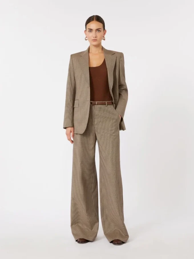 Blazer em sarja de lã estampada, cor caramelo Blazer em sarja de lã estampada, cor caramelo