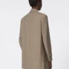 Blazer oversized em tecido de lã com riscas finas, castanho avelã