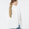 Blusa de algodão com renda e bordados, branca Blusa de algodão com renda e bordados, branca
