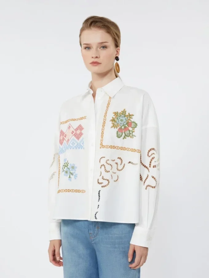 Blusa de algodão com renda e bordados, branca Blusa de algodão com renda e bordados, branca