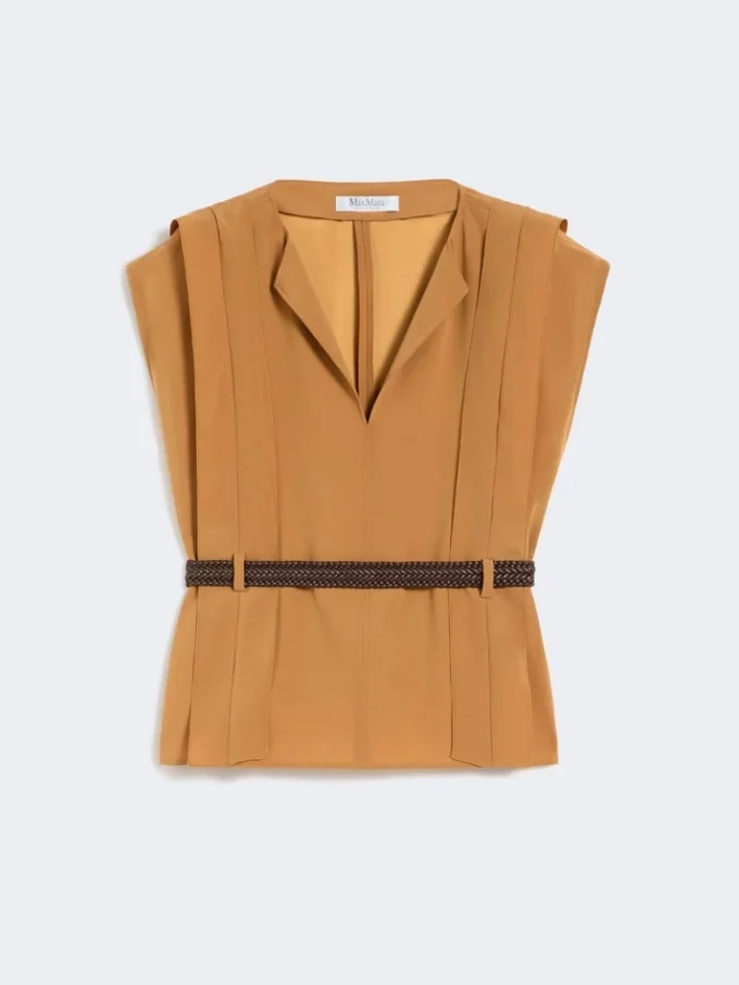 Blusa em cady com folhos, cor caramelo Blusa em cady com folhos, cor caramelo