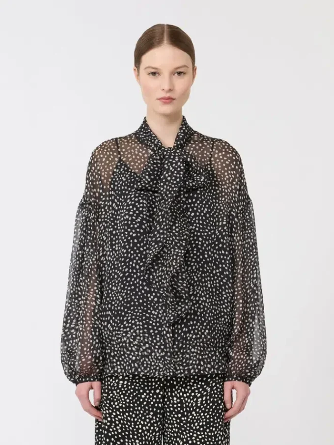 Blusa em chiffon estampado, preto Blusa em chiffon estampado, preto