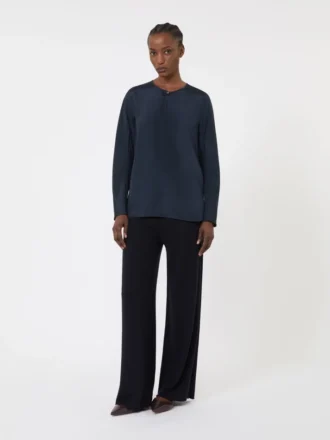 Blusa em crepe de seda, azul ultramar