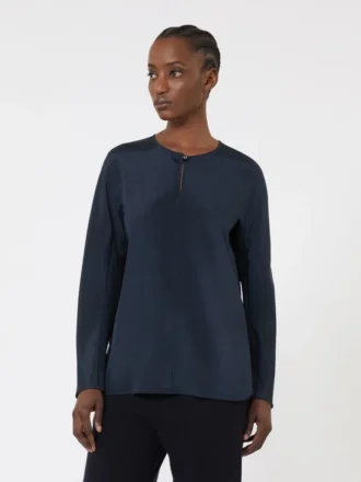 Blusa em crepe de seda, azul ultramar