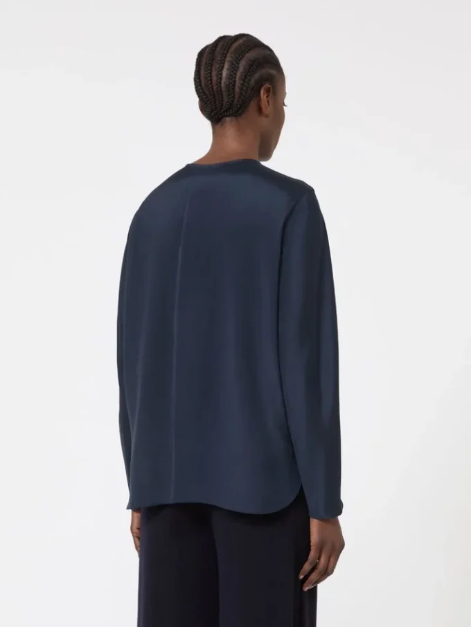 Blusa em crepe de seda, azul ultramar Blusa em crepe de seda, azul ultramar