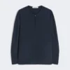 Blusa em crepe de seda, azul ultramar Blusa em crepe de seda, azul ultramar