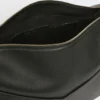 Bolsa grande em pele de brilho suave, preta