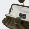 Bolsa Pasticcino média em pele napa, cor cáqui Bolsa Pasticcino média em pele napa, cor cáqui