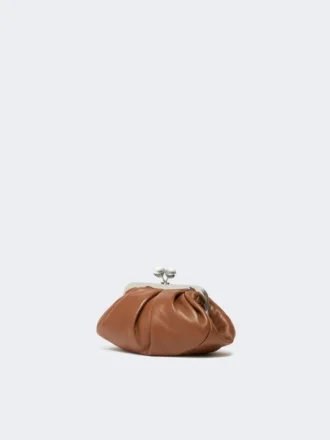 Bolsa Pasticcino pequena em pele de carneiro, cor tabaco