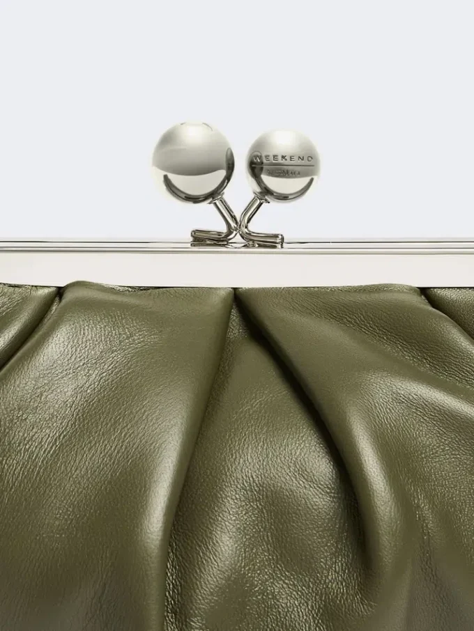 Bolsa Pasticcino pequena em pele de carneiro, verde escuro Bolsa Pasticcino pequena em pele de carneiro, verde escuro