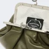 Bolsa Pasticcino pequena em pele de carneiro, verde escuro Bolsa Pasticcino pequena em pele de carneiro, verde escuro