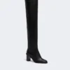 Botas de cano alto em pele, pretas Botas de cano alto em pele, pretas