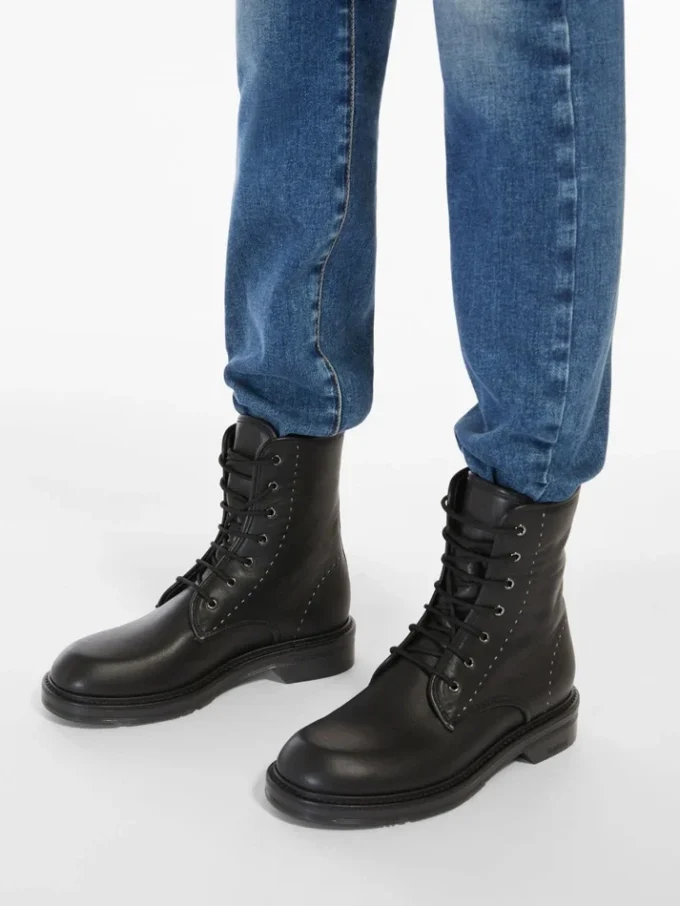 Botas militares em pele, pretas Botas militares em pele, pretas