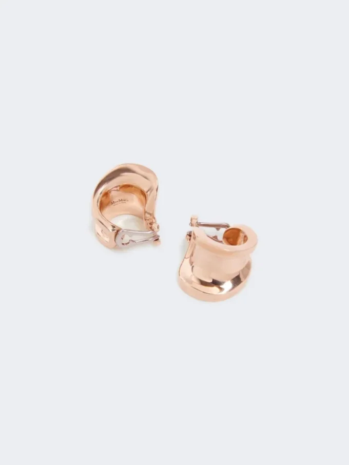 Brincos assimétricos em metal, bronze Brincos assimétricos em metal, bronze