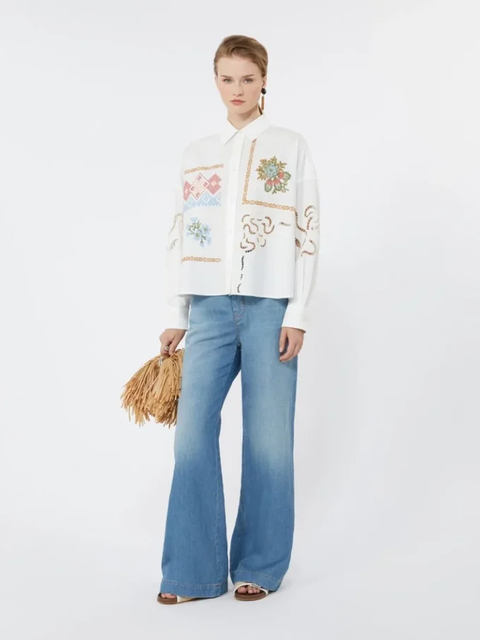 Blusa de algodão com renda e bordados, branca Blusa de algodão com renda e bordados, branca