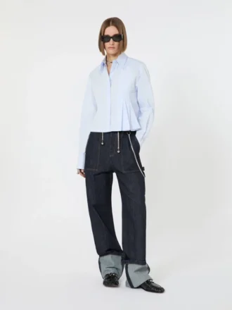 Camisa curta em popeline com pregas assimétricas, azul-celeste