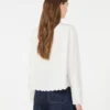 Camisa de algodão com bolso no peito, cor marfim Camisa de algodão com bolso no peito, cor marfim