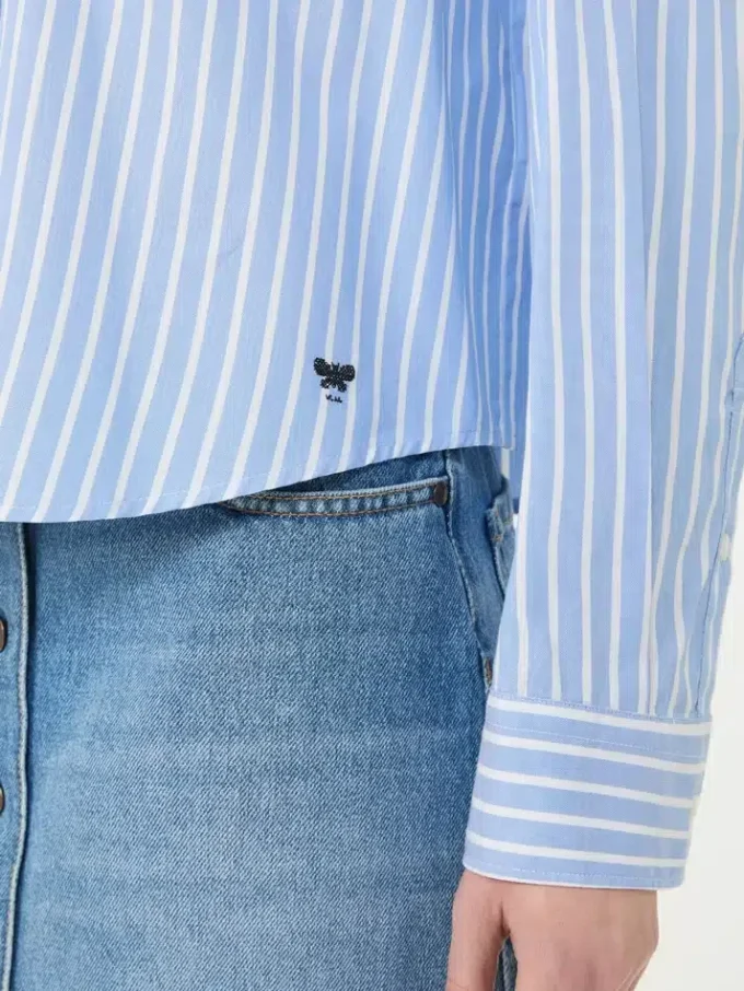 Camisa de algodão oxford às riscas, azul claro Camisa de algodão oxford às riscas, azul claro