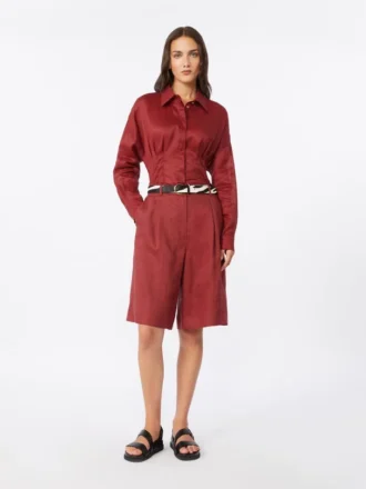Bermudas compridas em lona de linho, vermelho tijolo