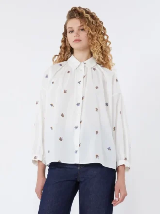 Camisa de popeline com bordados, branca