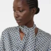 Camisa de seda estampada, azul-escuro Camisa de seda estampada, azul-escuro