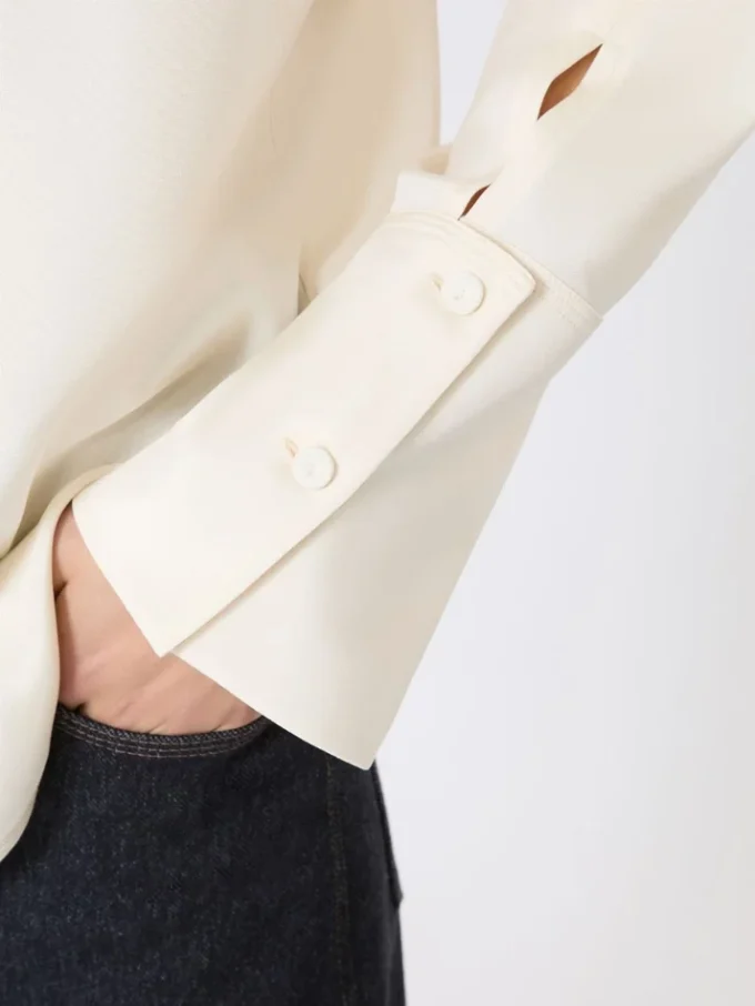 Camisa em crepe de seda, marfim