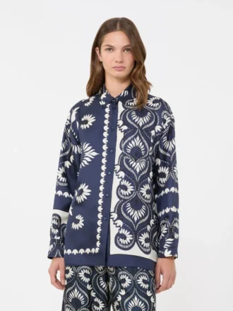 Camisa em patchwork de seda estampada, azul-marinho