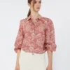 Camisa em voile de algodão estampado, cor cereja