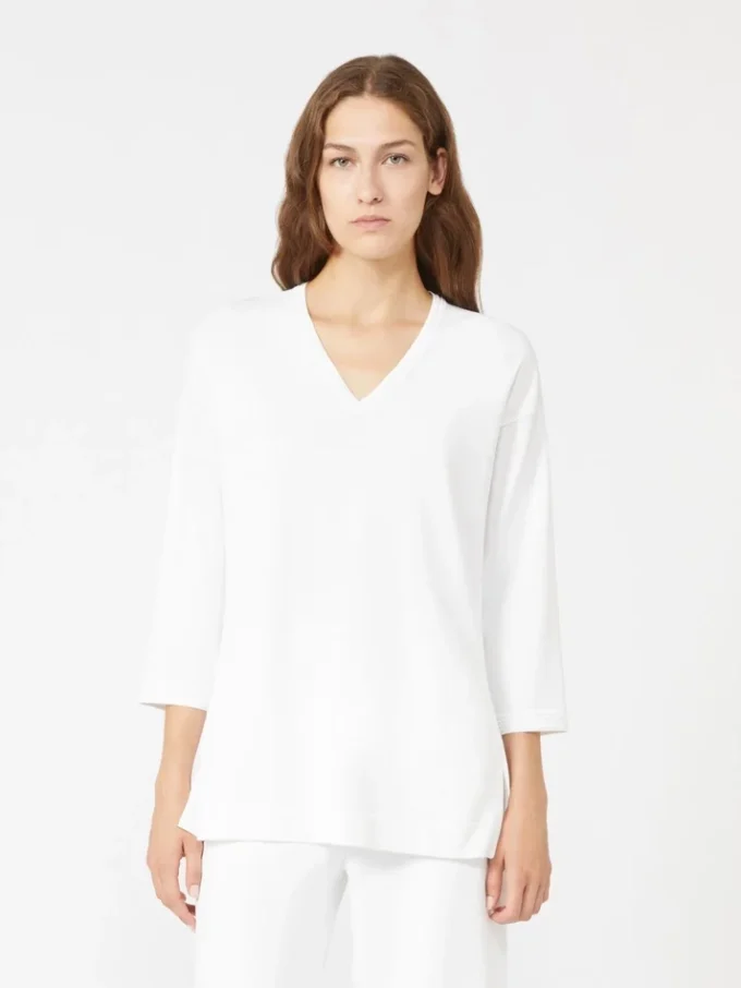 Camisola com decote em V em fio de crepe de viscose, branco óptico