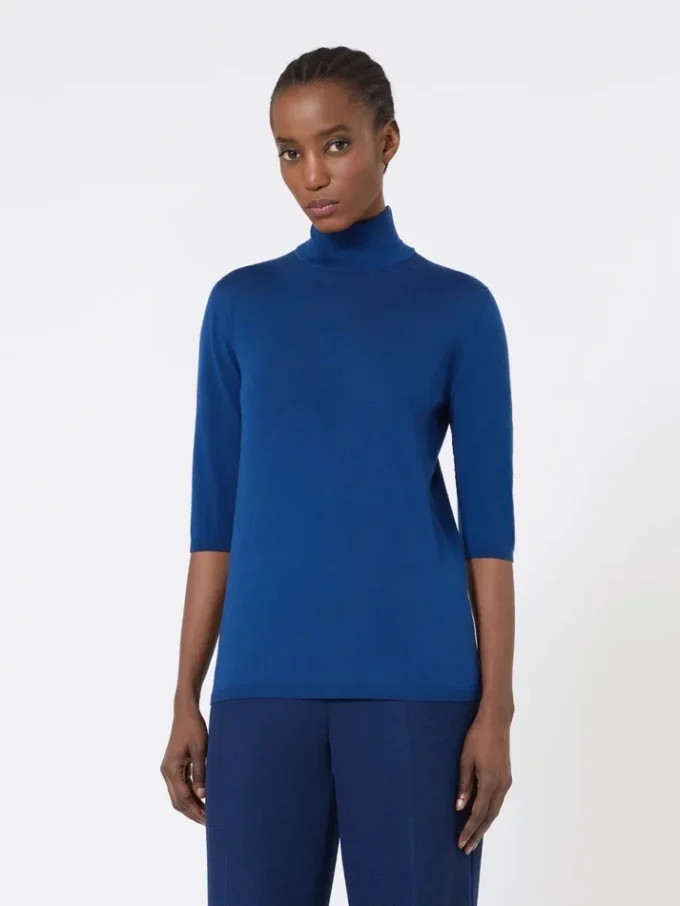 Camisola de gola alta em malha de ponto jersey de lã, azul-china