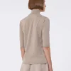 Camisola de gola alta em malha lisa de lã, castanha Camisola de gola alta em malha lisa de lã, castanha