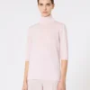 Camisola de gola alta em malha lisa de lã, cor-de-rosa Camisola de gola alta em malha lisa de lã, cor-de-rosa