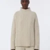 Camisola de gola alta em malha trançada de lã e caxemira, branca Camisola de gola alta em malha trançada de lã e caxemira, branca