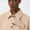 Capa em gabardine repelente à água, albino