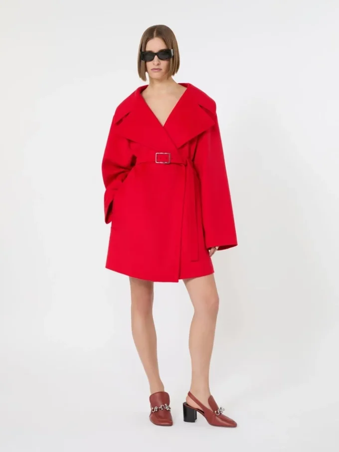 Casaco curto de lã, vermelho Casaco curto de lã, vermelho