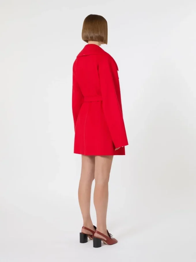 Casaco curto de lã, vermelho Casaco curto de lã, vermelho