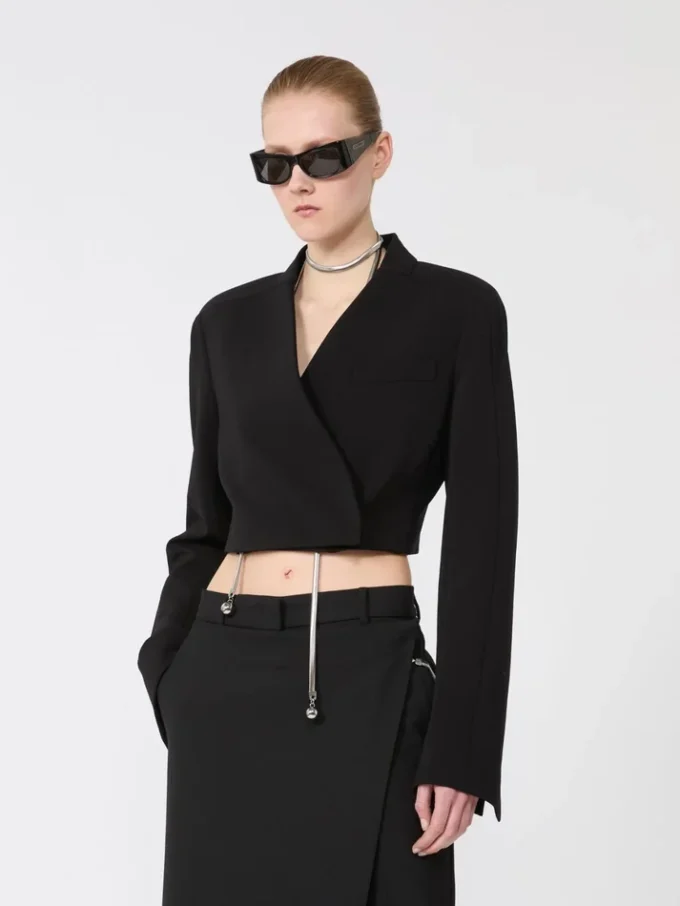 Casaco curto em jersey, preto Casaco curto em jersey, preto