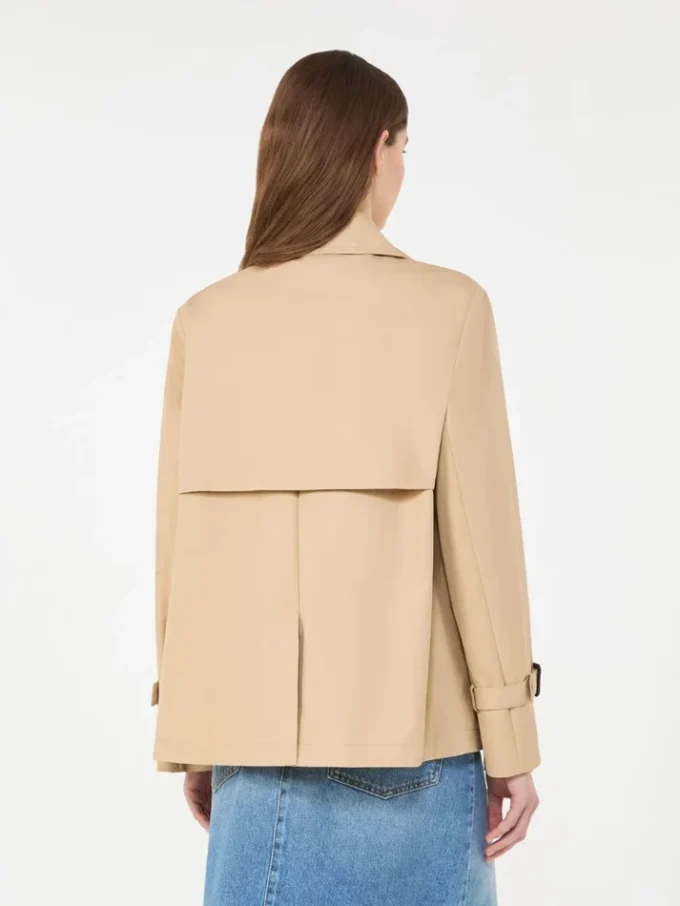 Casaco curto tipo trench coat em gabardine repelente à água, bege Casaco curto tipo trench coat em gabardine repelente à água, bege