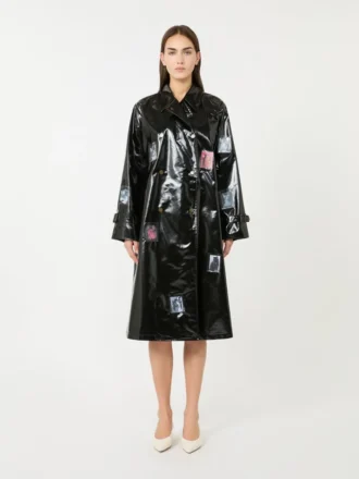 Casaco midi tipo trench em gabardina com efeito vinil, preto