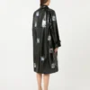 Casaco midi tipo trench em gabardina com efeito vinil, preto