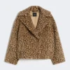 Casaco tipo pea coat em mistura de lã com padrão, cor camelo Casaco tipo pea coat em mistura de lã com padrão, cor camelo