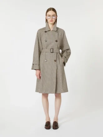 Casaco trench em sarja estampado e repelente à água, cor café Casaco trench em sarja estampado e repelente à água, cor café