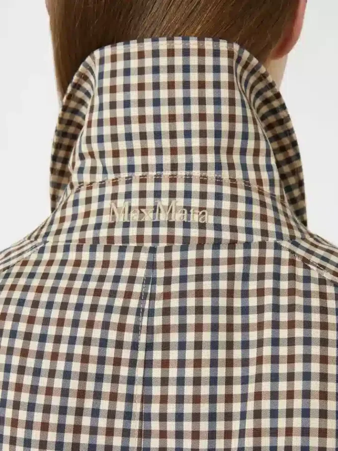 Casaco trench em sarja estampado e repelente à água, cor café Casaco trench em sarja estampado e repelente à água, cor café
