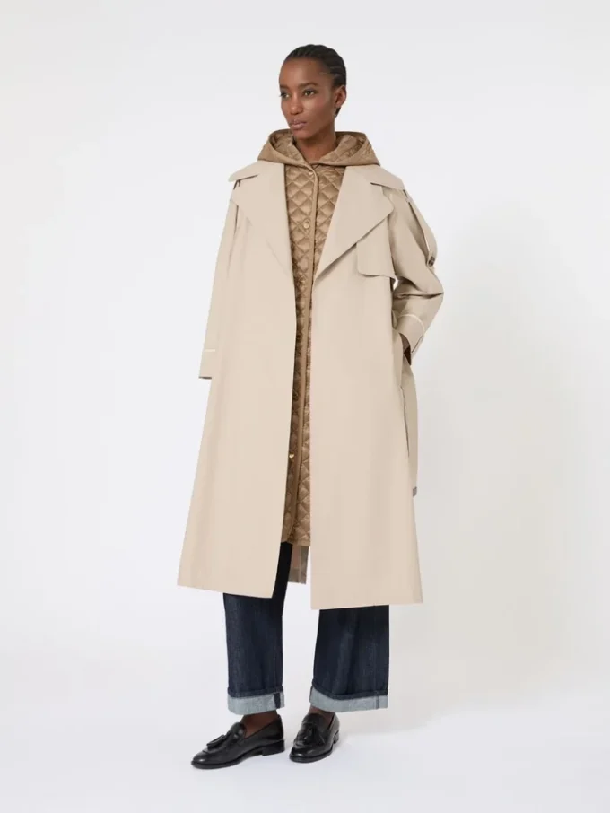 Casaco trench oversized em sarja repelente à água, cor areia