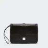 Clutch em pele lisa, preta