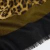 Estola de lã e seda, preta Estola de lã e seda, preta